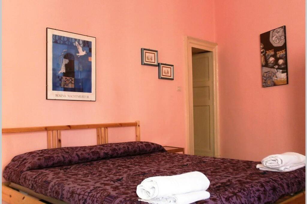 Three Rooms Near Central Station Catane Extérieur photo