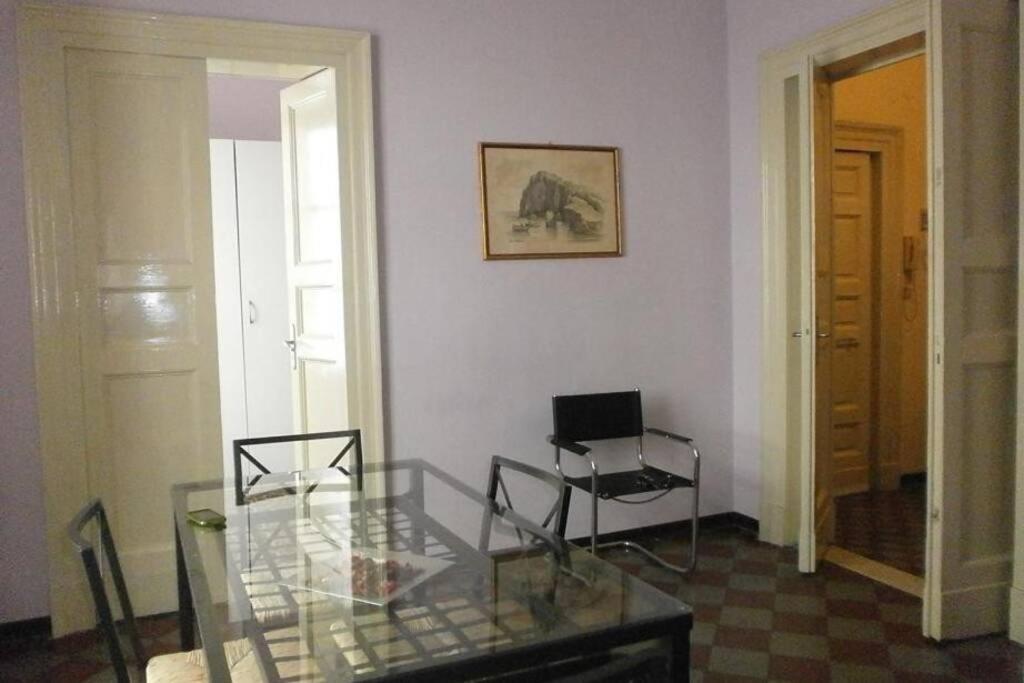 Three Rooms Near Central Station Catane Extérieur photo